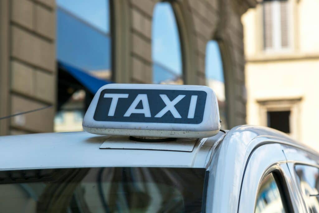 Cab service in Dehradun